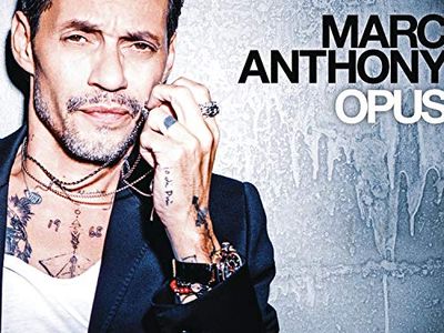 Marc Anthony canterà in un hangar