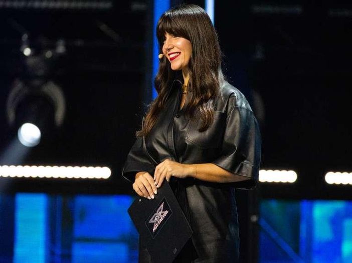 Chi è Daniela Collu, che sostituisce Alessandro Cattelan a X Factor Chi è Daniela Collu, che sostituisce Alessandro Cattelan a X Factor