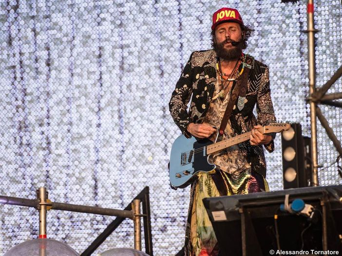 Jovanotti, la data del Jova Beach Party a Vasto si sposta a Pescara?
