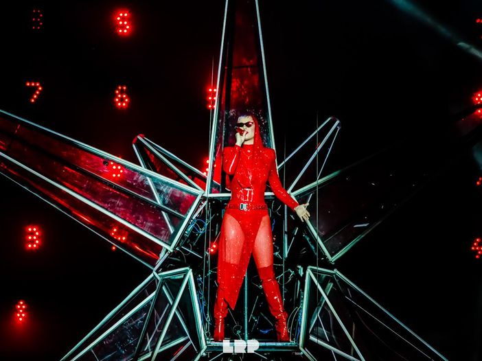 Katy Perry: 'Fidanzato distratto dai mondiali? So io come svegliarlo...' Katy Perry: 'Fidanzato distratto dai mondiali? So io come svegliarlo...'