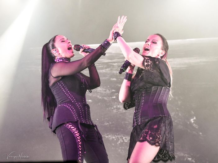 Paola &amp; Chiara in prima posizione nella graduatoria dei brani pi&ugrave; trasmessi nella settimana dalle radio italiane, secondo le rilevazioni di Music Control