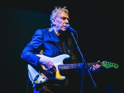 I grandi del rock rendono omaggio a Warhol
