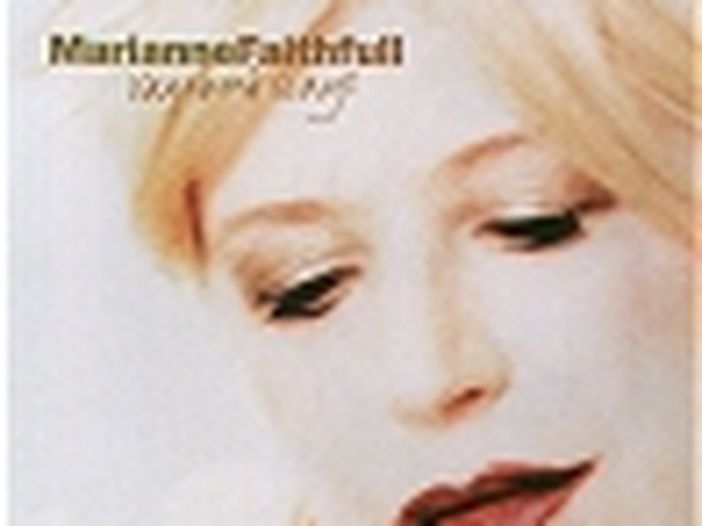 Marianne Faithfull a Ravenna per &amp;#8216;I sette peccati capitali&amp;#8217; di Kurt Weill