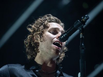 5 Seconds of Summer, in arrivo l&apos;album dal vivo &apos;LIVESOS&apos; - VIDEO