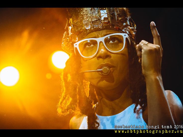 Esperanza Spalding (Grammy 2011), nuovo album e date italiane