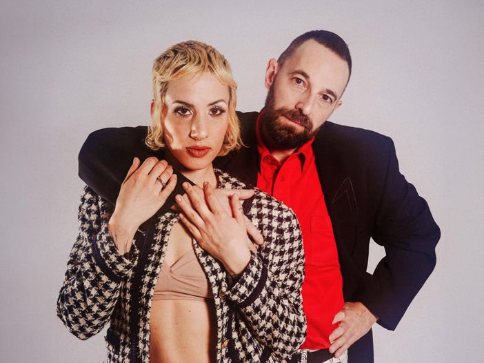 I Coma_Cose inaugurano la stagione dei singoli estivi I Coma_Cose inaugurano la stagione dei singoli estivi