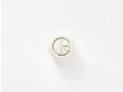 LOVE FREQUENCY Klaxons