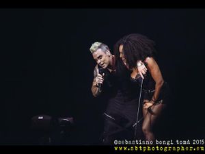 Robbie Williams si regala un mega yacht 