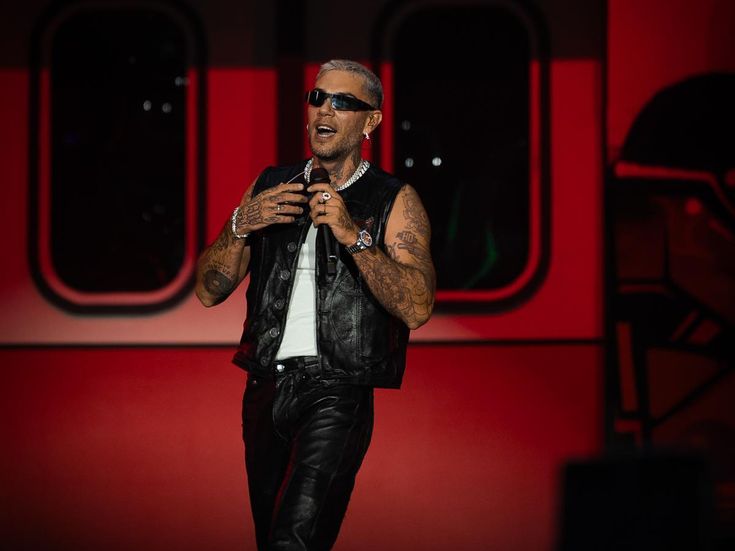 Emis Killa nella colonna sonora del nuovo film di Aldo, Giovanni e Giacomo