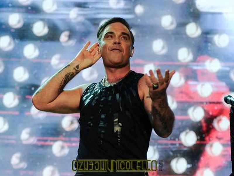 17 luglio 2017 - Piazza Colbert - Barolo (Cn) - Robbie Williams in concerto