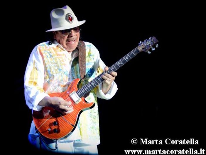 Nuove classifiche USA: torna in prima posizione Santana, rimangono in Top10 gli Eiffel 65. D'Angelo scende dal trono, al settimo posto il secondoalbum solista di Ghostface Killah dei Wu-Tang Clan Nuove classifiche USA: torna in prima posizione Santana, rimangono in Top10 gli Eiffel 65. D'Angelo scende dal trono, al settimo posto il secondoalbum solista di Ghostface Killah dei Wu-Tang Clan