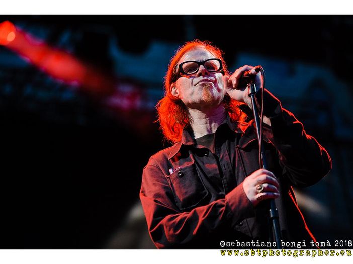Mark Lanegan e Supersonic Blues Machine con Billy Gibbons (ZZ Top) al Pistoia Blues Festival: la recensione del concerto