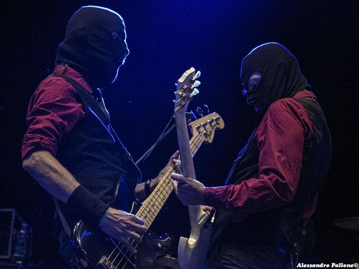 Sick Tamburo, esce una nuova versione di &lsquo;La fine della chemio&rsquo; con Jovanotti, Manuel Agnelli, Samuel, Lo Stato Sociale e altri