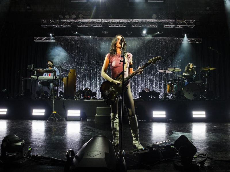 13 novembre 2025 - Alcatraz - Milano - Wolf Alice in concerto