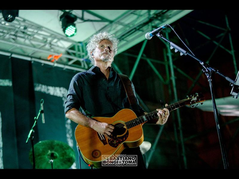 23 luglio 2021 - Moonland - Piazza Matteotti - Sarzana (Sp) - Niccol&ograve; Fabi in concerto