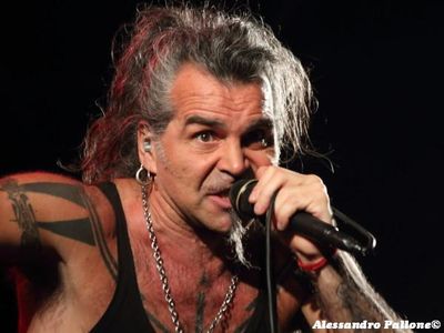 Prima data dei Litfiba, pensando a cinema, pesca e un nuovo trio