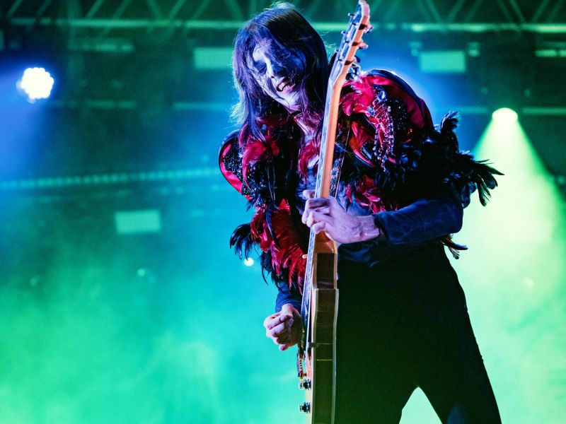 24 luglio 2025 - Mind Festival - Montecosaro Scalo (Mc) &ndash; Lucio Corsi in concerto