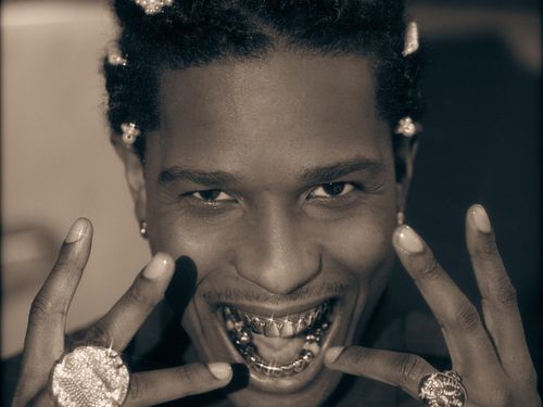 A$AP Rocky: Bravado ottiene il sequestro del merch contraffatto