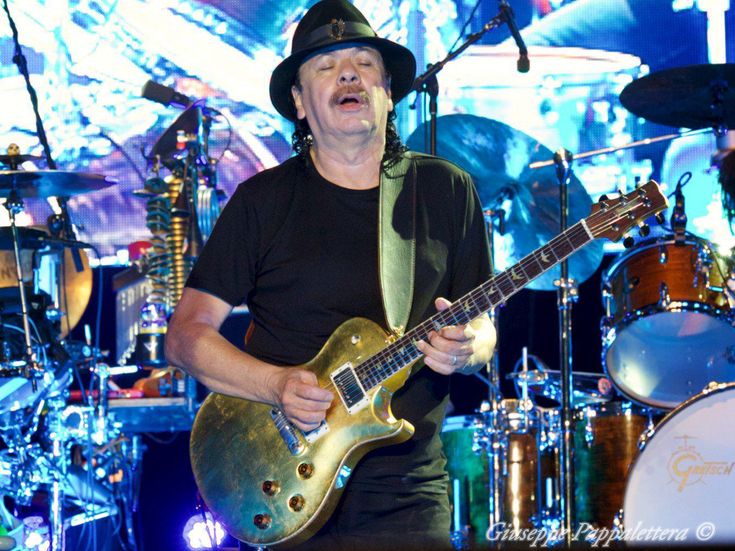 Concerti, Santana: due date in Italia a luglio 2015
