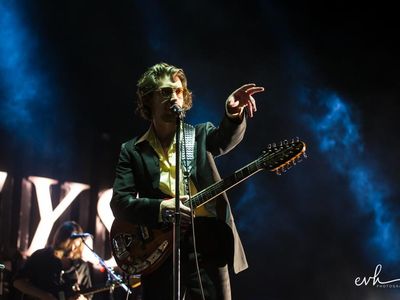 Arctic Monkeys, il video di &quot;Why’d you only call me when you’re high?&apos;