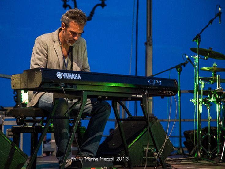 Jovanotti canta nel nuovo disco di Ron