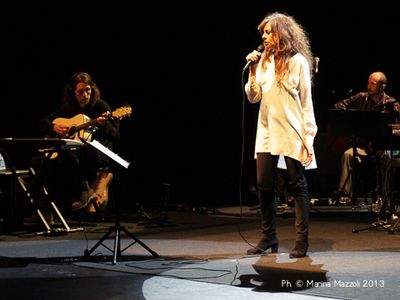 Alice, il nuovo album "Weekend" esce l'11 novembre. VIDEO