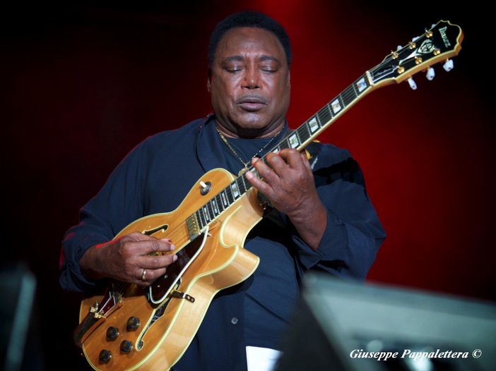 George Benson registra nuovo album e accetta contributi dai fan George Benson registra nuovo album e accetta contributi dai fan