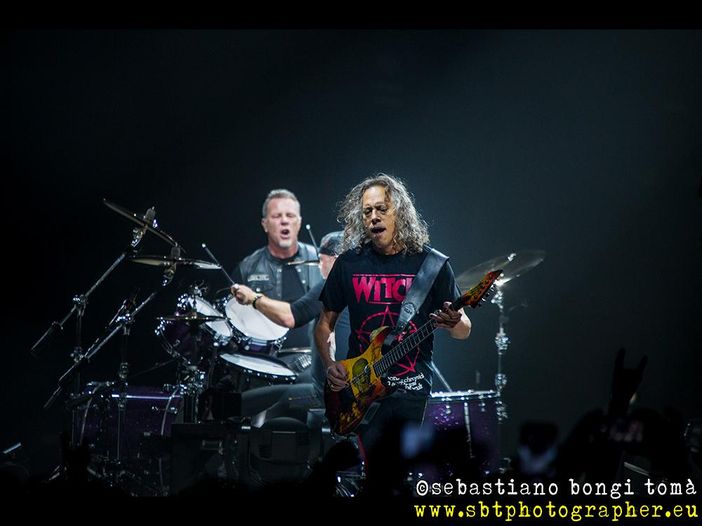 I Metallica suonano &quot;Enter Sandman&quot; al contrario. Video.