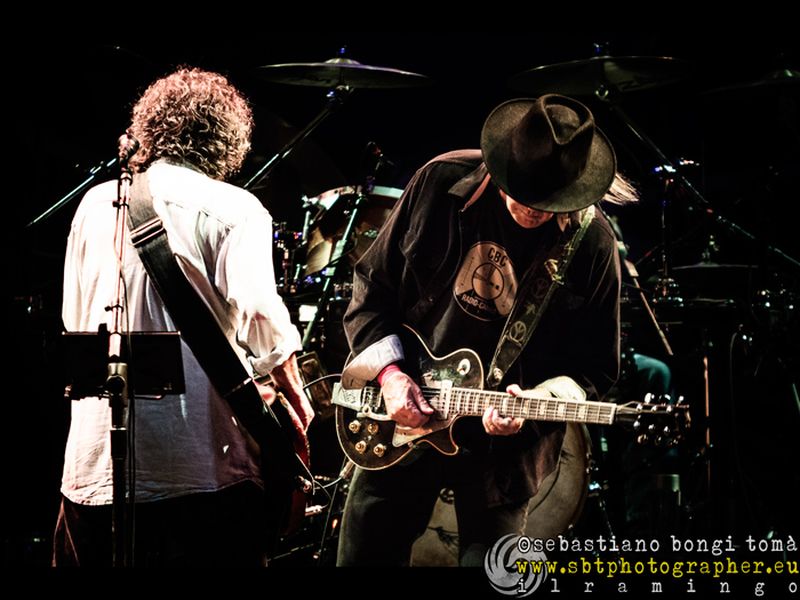 25 luglio 2013 - Lucca Summer Festival - Piazza Napoleone - Lucca - Neil Young in concerto