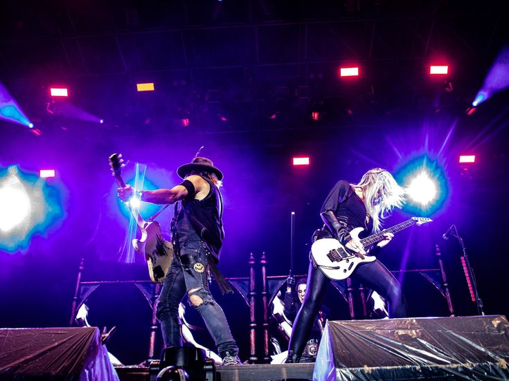 La prossima mossa di Alice Cooper è un live