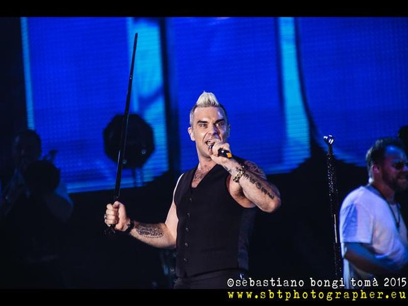 23 luglio 2015 - Lucca Summer Festival - Piazza Napoleone - Lucca - Robbie Williams in concerto