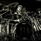 1 novembre 2023 - Estragon - Bologna - Winery Dogs in concerto 1 novembre 2023 - Estragon - Bologna - Winery Dogs in concerto