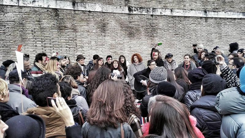 FlashMob in Piazza del Popolo a Roma il 16 gennaio