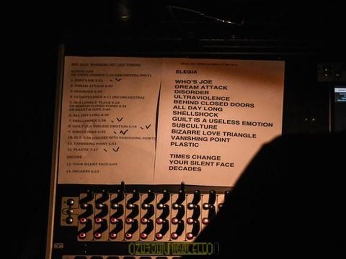 UK: Jamie Oliver scopre master di Joy Division e New Order in un ristorante