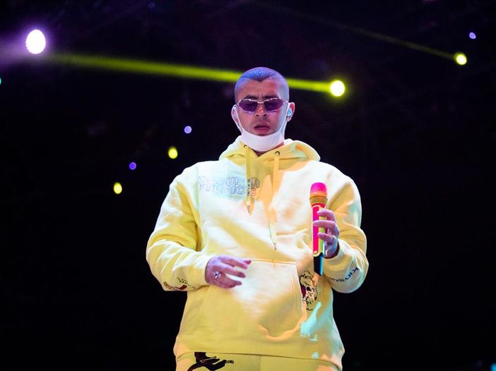 Bad Bunny presenta una nuova canzone. S&rsquo;intitola &quot;Una Velita&quot;