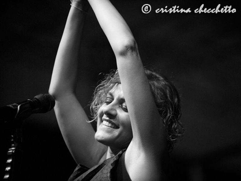 28 luglio 2013 - Padova Pride Village - Padova - Irene Grandi in concerto