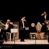 16 Gennaio 2011 - Teatro Impavidi - Sarzana (Sp) - Banda Osiris in concerto 16 Gennaio 2011 - Teatro Impavidi - Sarzana (Sp) - Banda Osiris in concerto