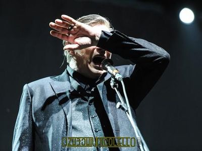 Einsturzende Neubauten