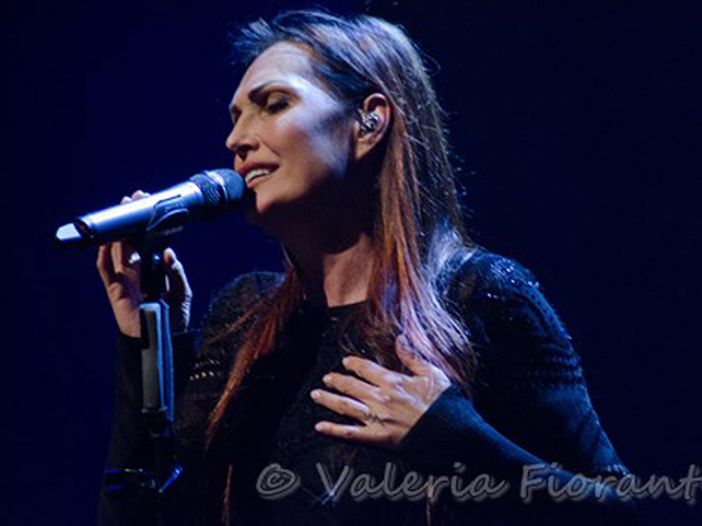 Anna Oxa, nuovo management (Enrico Rovelli) e nuovo ufficio stampa