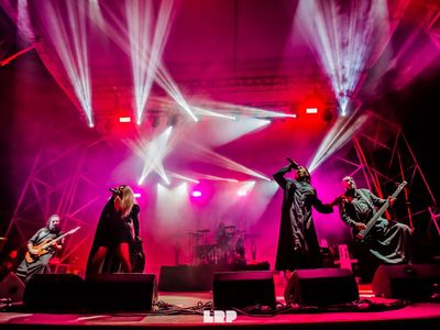 Dave dei Megadeth chiede un duetto a Cristina dei Lacuna Coil