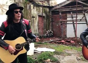 Zen Circus, una versione di &#039;Catene&#039; #NoFilter dal vivo per Rockol - VIDEO