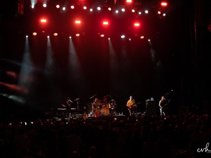 Il ritorno dei dEUS: &apos;Finalmente una band in cui non si litiga&apos;