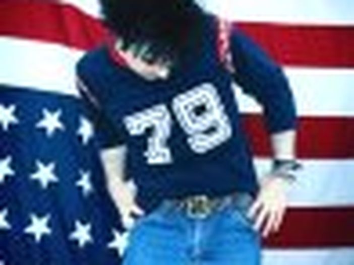 Ryan Adams: l'FBI lo scagiona dalle accuse di molestie a una fan minorenne Ryan Adams: l'FBI lo scagiona dalle accuse di molestie a una fan minorenne