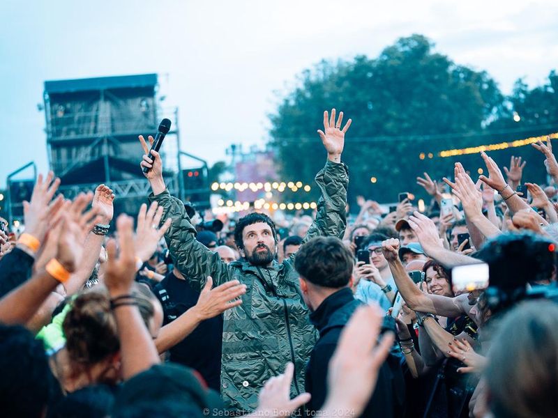 23 giugno 2024 - La Prima Estate - Parco BussolaDomani - Lido di Camaiore (Lu) - Kasabian in concerto