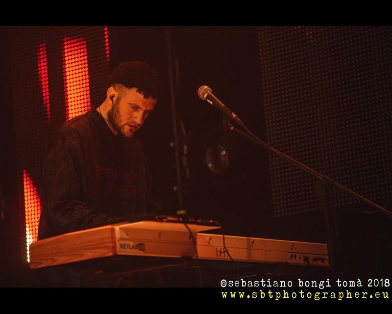 27 gennaio 2018 - The Cage Theatre - Livorno - Frah Quintale in concerto