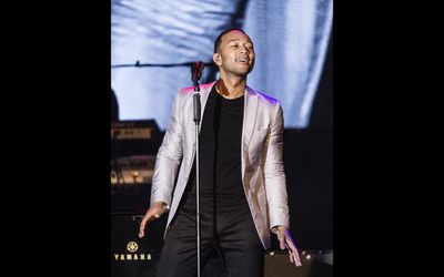 5 luglio 2015 - Lucca Summer Festival - Piazza Napoleone - Lucca - John Legend in concerto