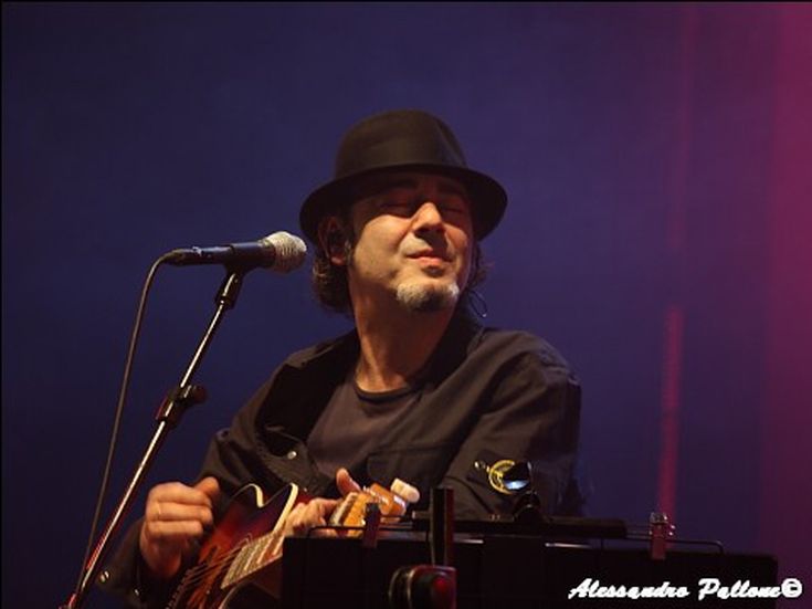 Gaetano Curreri e Pino Daniele nel nuovo album di Luca Carboni