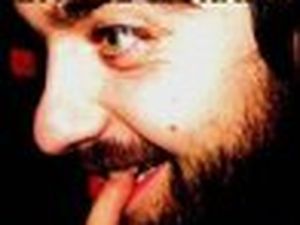 Ettore Giuradei, guarda in anteprima il video di &quot;Sbatton le finestre&quot;