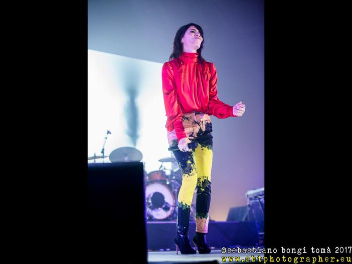 Giorgia, al via dal PalaLottomatica di Roma il tour 'Oronero Live' - RECENSIONE / SCALETTA Giorgia, al via dal PalaLottomatica di Roma il tour 'Oronero Live' - RECENSIONE / SCALETTA