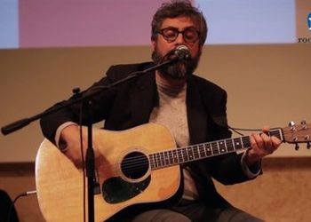 &quot;Canzone contro la paura&quot; (#Nofilter)